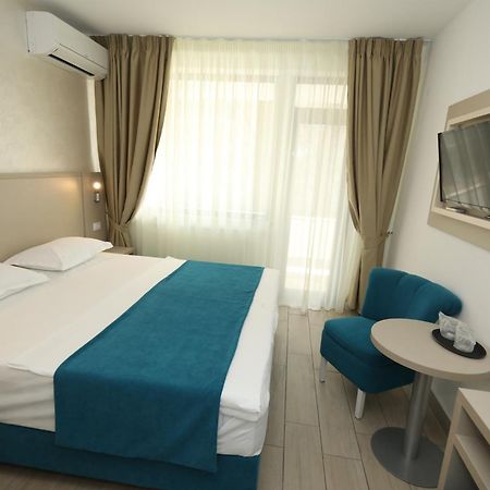 Hotel Delfin Mamaia Ngoại thất bức ảnh