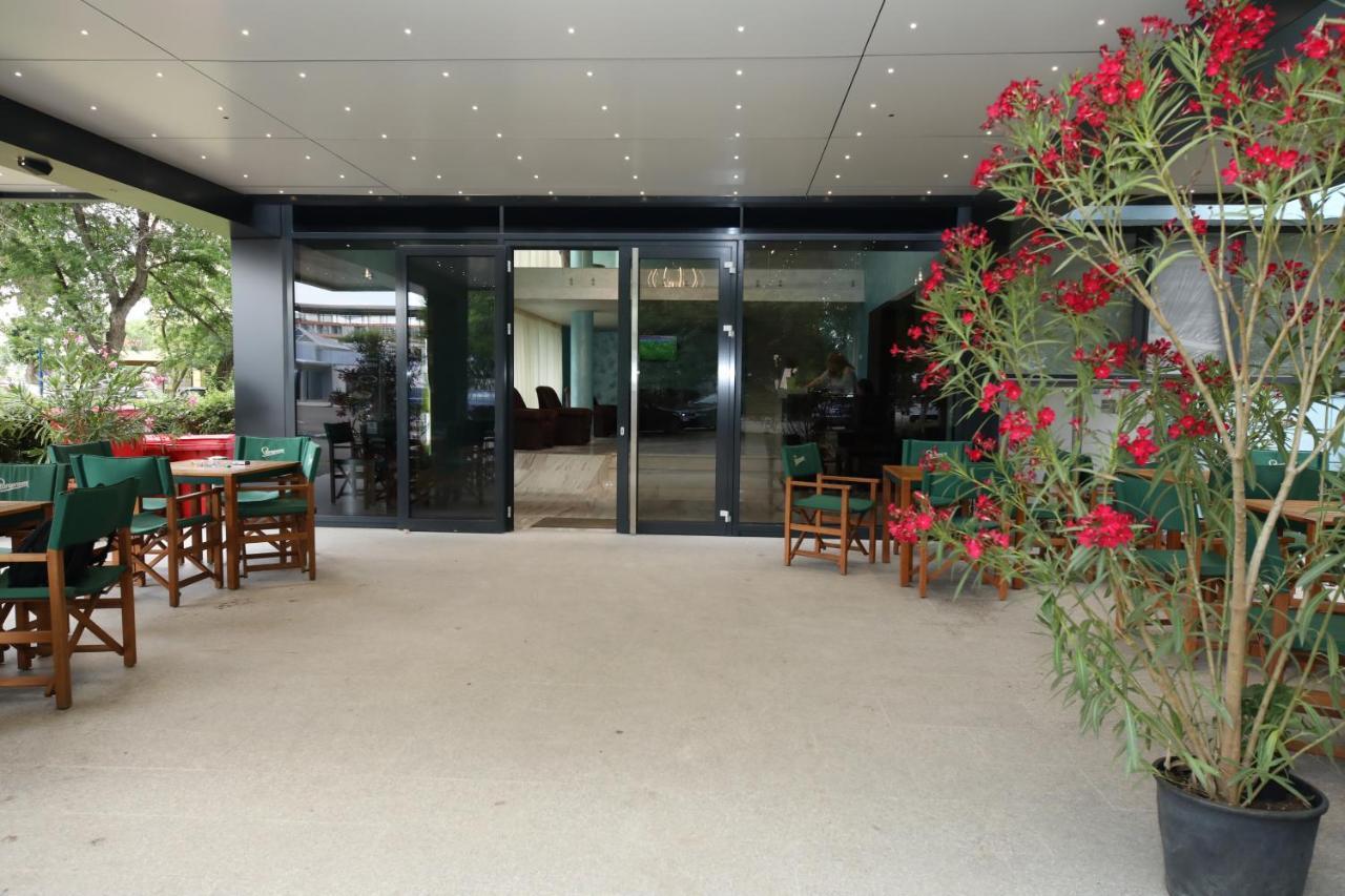 Hotel Delfin Mamaia Ngoại thất bức ảnh