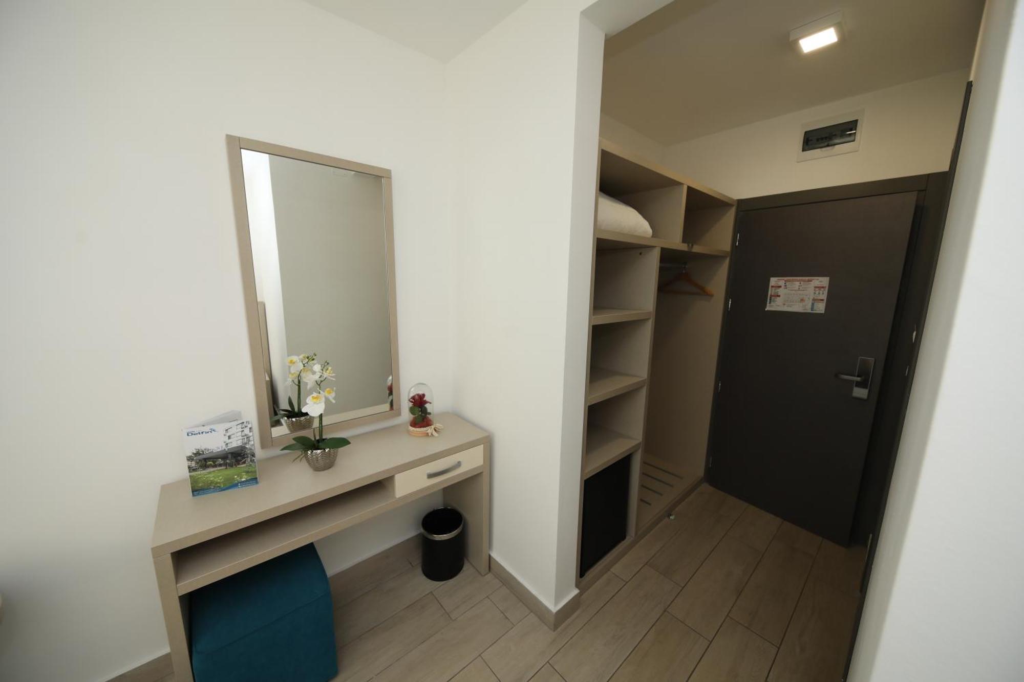 Hotel Delfin Mamaia Ngoại thất bức ảnh